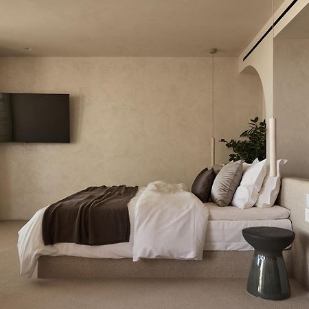 Uzenie All Suites Boutique Resort (Adults Only) Adelianos Kampos Dış mekan fotoğraf